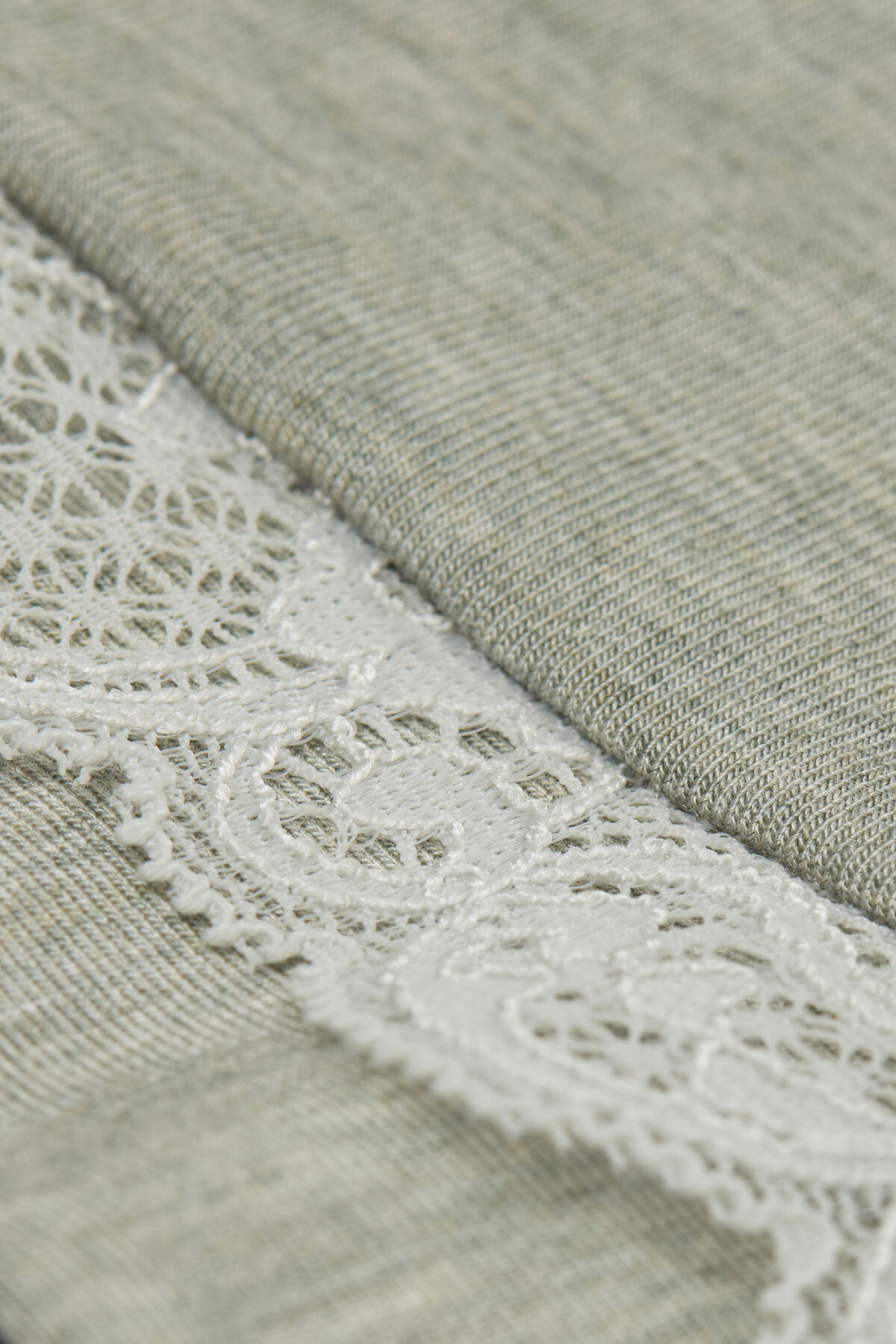 Lace Trim Short Pajamas in Modal Lace Trim Short Pajamas in Modal